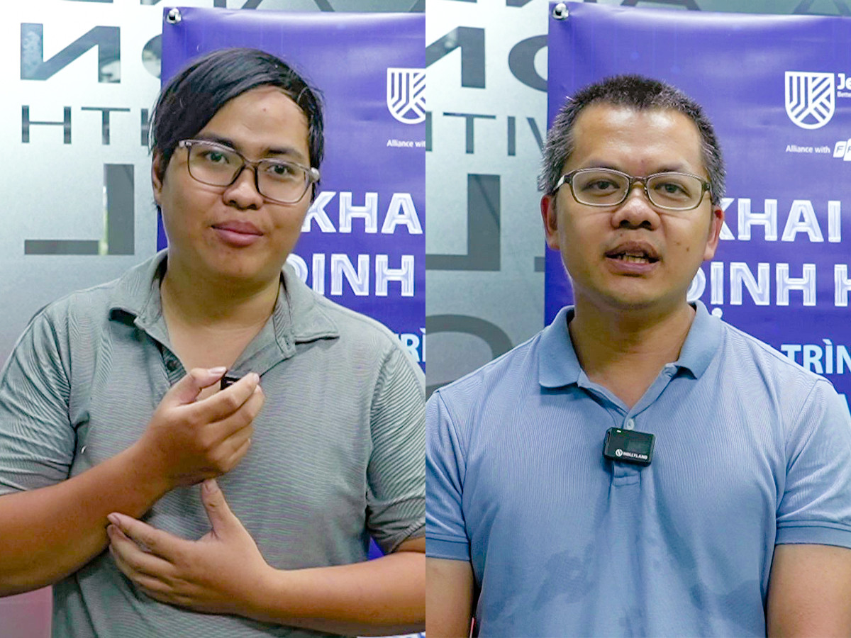 Bạn Lý Đình Nhựt (bên trái) và bạn Nguyễn Anh Tuấn (bên phải) chia sẻ tại Lễ khai giảng Bạn Lý Đình Nhựt (bên trái) và bạn Nguyễn Anh Tuấn (bên phải) chia sẻ tại Lễ khai giảng