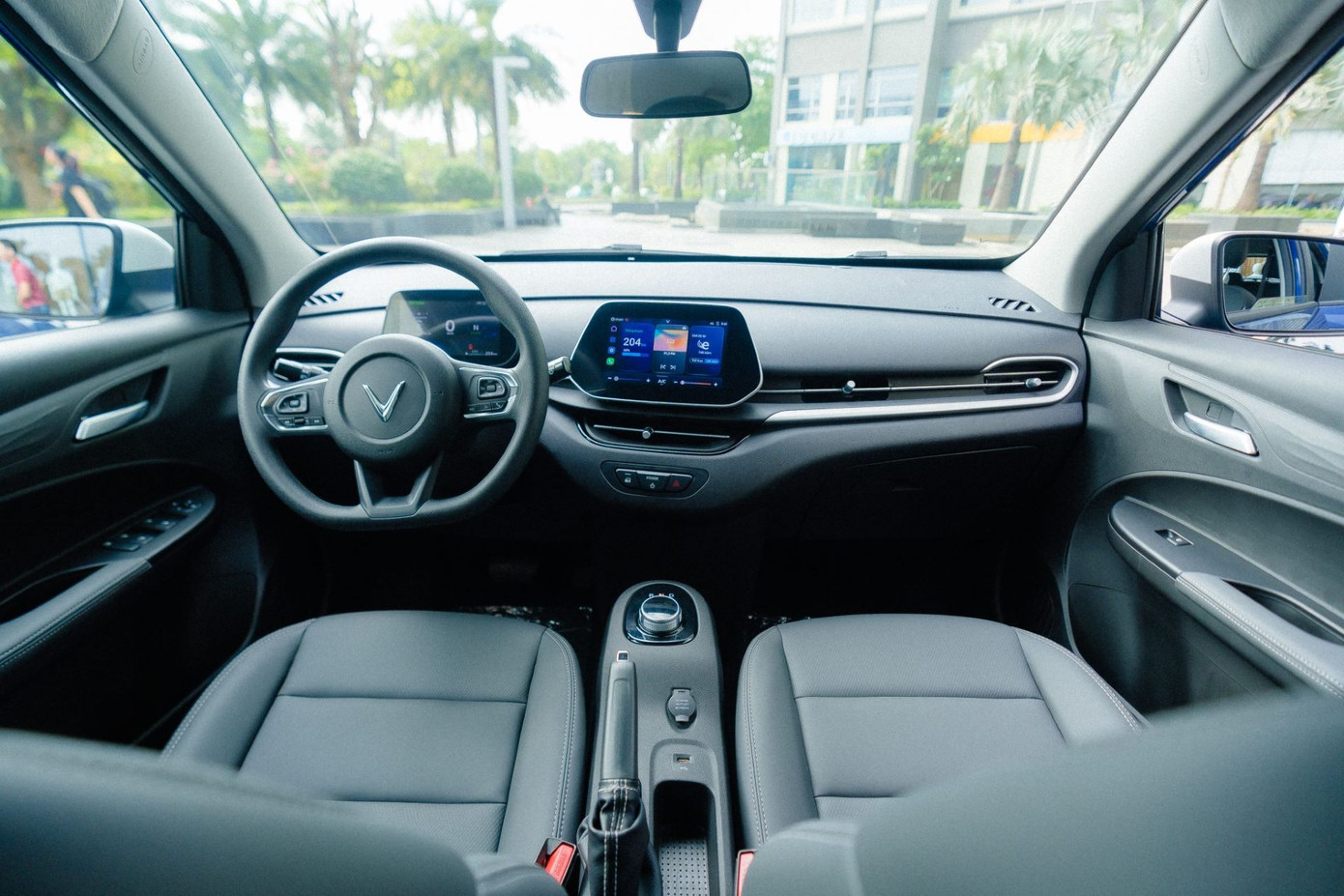 VF 5 Plus có thiết kế không gian rộng rãi, hàm lượng công nghệ cao và tối ưu chi phí.