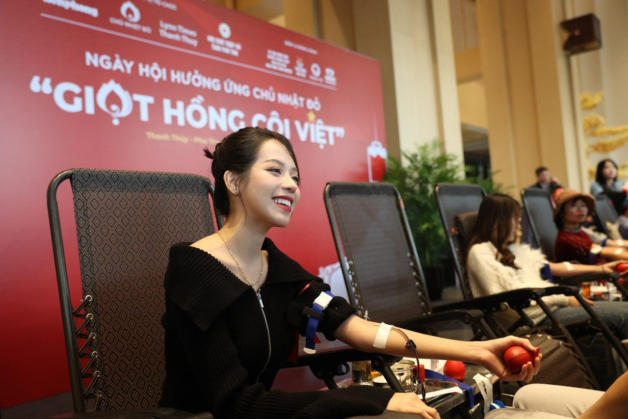 Hoa hậu Việt Nam 2022 Huỳnh Thị Thanh Thủy cũng tham gia hiến máu tại sự kiện Hoa hậu Việt Nam 2022 Huỳnh Thị Thanh Thủy cũng tham gia hiến máu tại sự kiện
