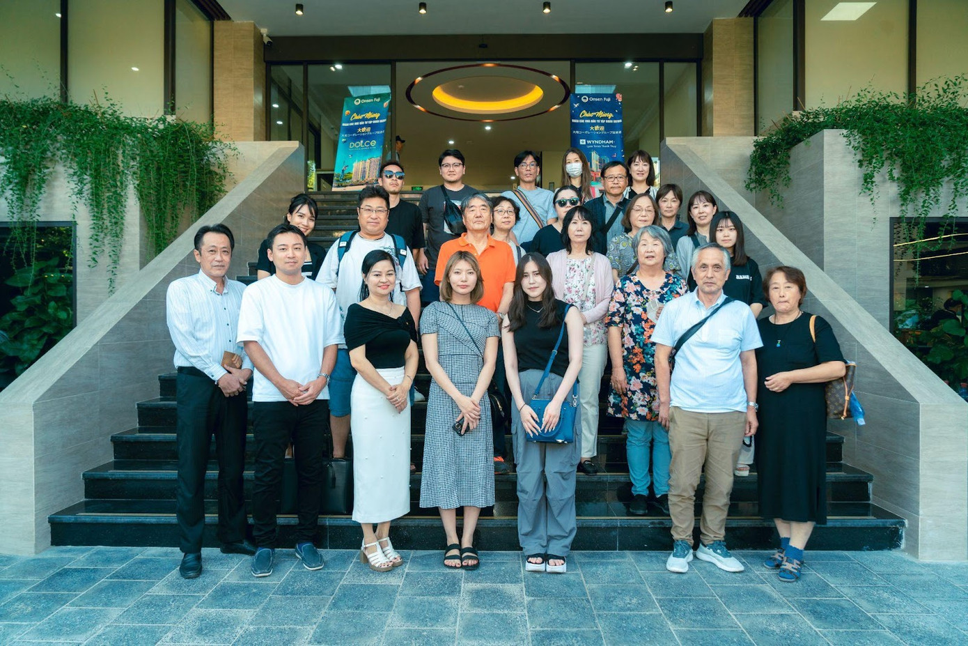 Trong giai đoạn 1, Lynn Times Thanh Thủy chuyển nhượng thành công 500 căn hộ nghỉ dưỡng cho các nhà đầu tư Nhật Bản