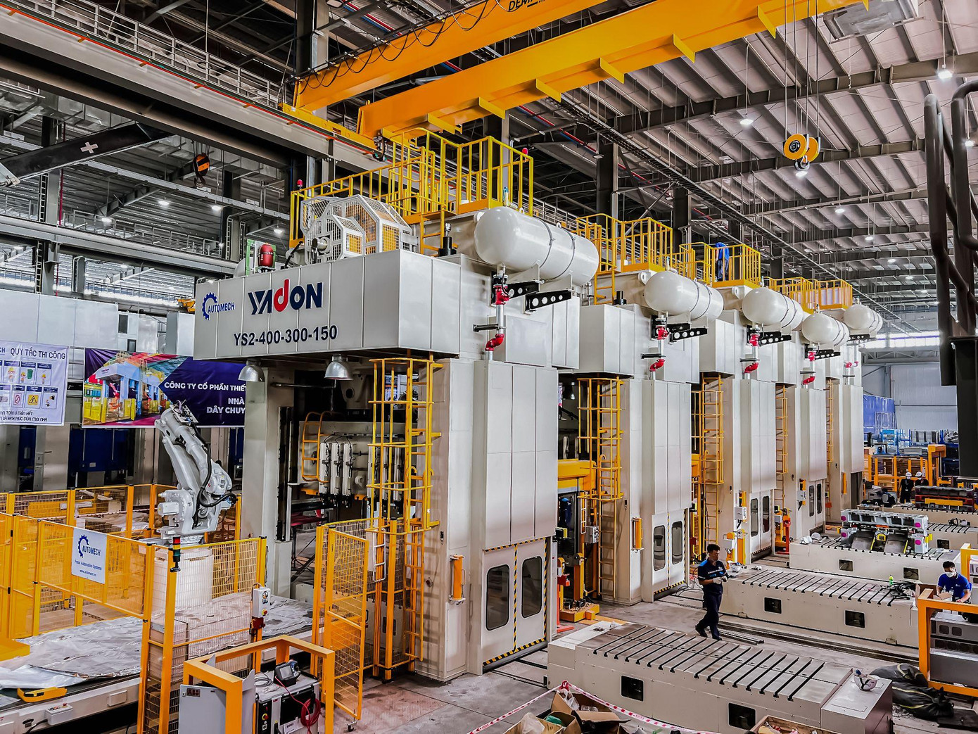 Dây chuyền dập thân vỏ ô tô do Automech thiết kế giải pháp và cung cấp thiết bị