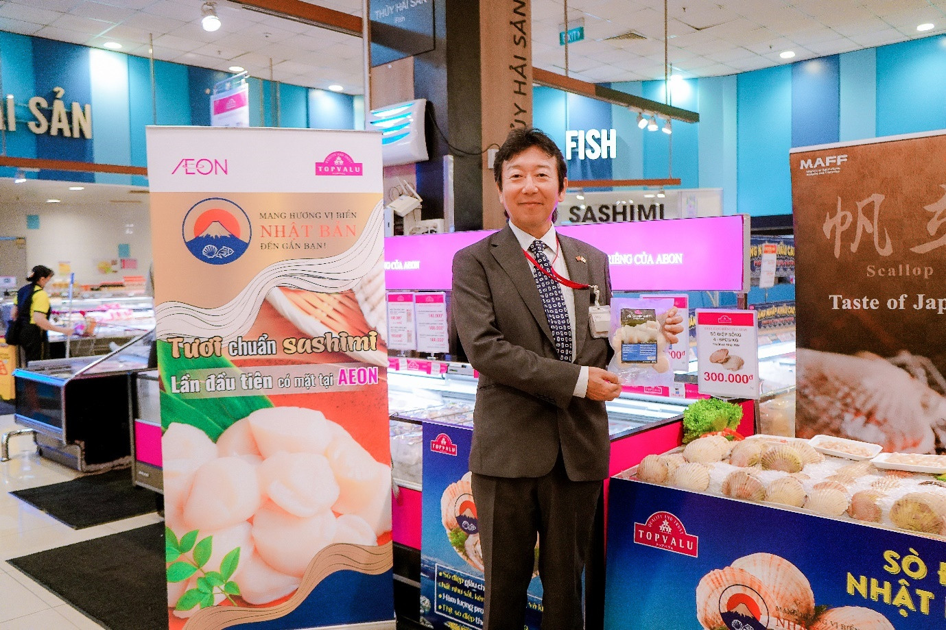 Ông Yuichiro Shiotani - Tổng Giám đốc Công ty TNHH AEON TOPVALU Việt Nam chia sẻ Ông Yuichiro Shiotani - Tổng Giám đốc Công ty TNHH AEON TOPVALU Việt Nam chia sẻ