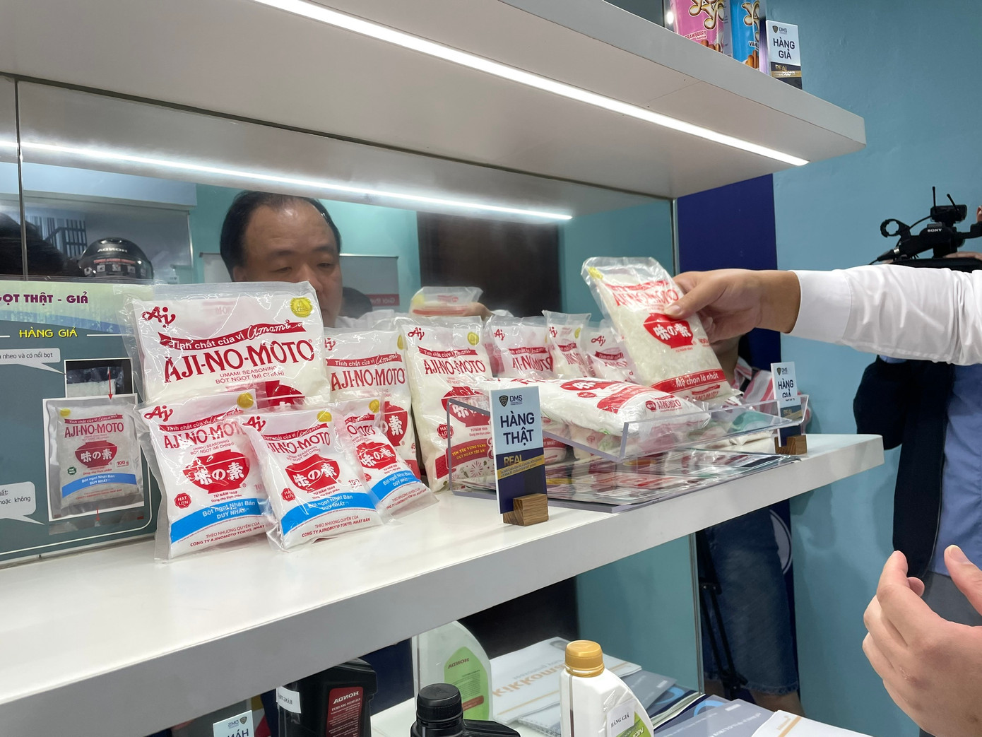 Người tiêu dùng lạc vào ma trận hàng giả, hàng nhái