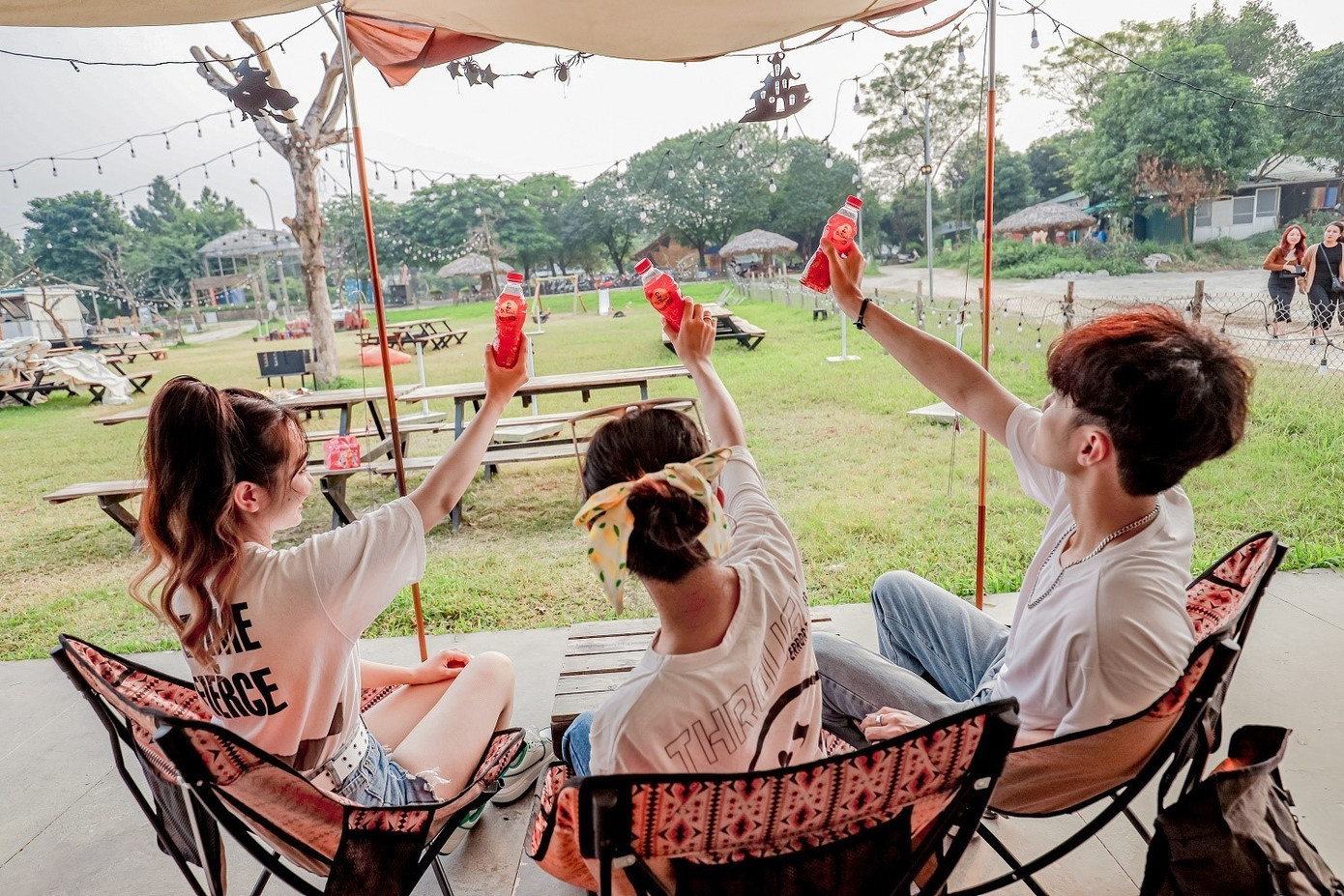 Nhiều người trẻ đang “quay xe” với đồ uống có cồn và chuyển sang thức uống có nguồn gốc tự nhiên, tốt cho sức khỏe để thanh lọc, làm mát cơ thể mỗi ngày.