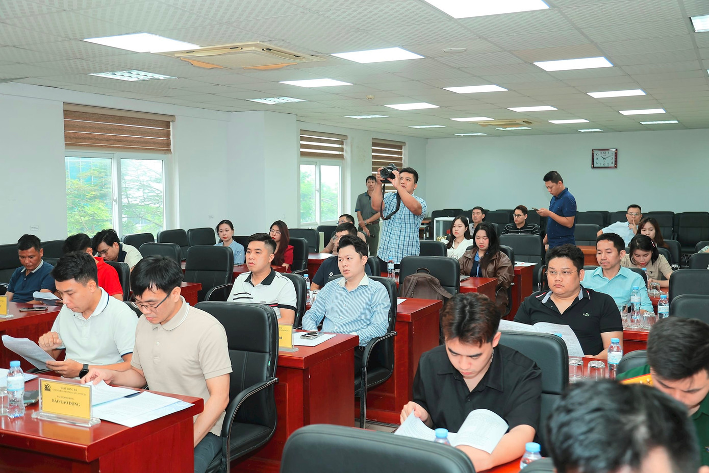 Đại diện các đội bóng tham dự Lễ bốc thăm phân cặp Giải bóng đá Cúp Nhà báo và Công luận lần thứ IV năm 2025.