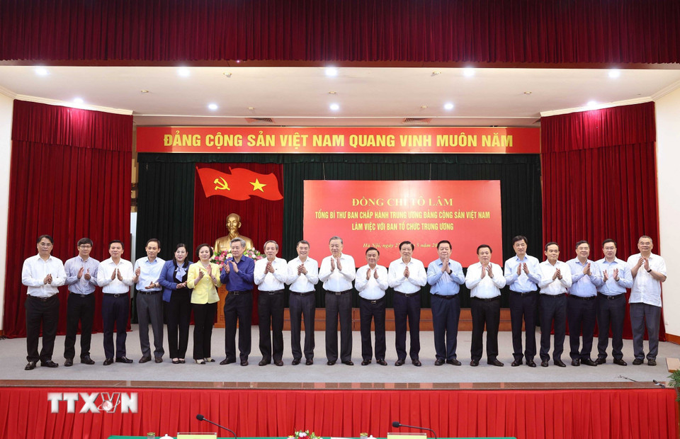 Tổng Bí thư Tô Lâm và các đại biểu.