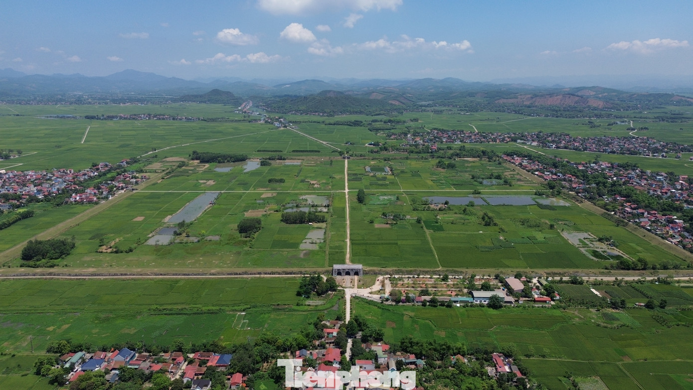 Di tích Thành nhà Hồ đã được Bộ Văn hoá - Thể thao và Du lịch xếp hạng là di tích cấp quốc gia vào năm 1962. Đến ngày 27/6/2011, tổ chức UNESCO đã chính thức công nhận Thành nhà Hồ là di sản văn hoá thế giới