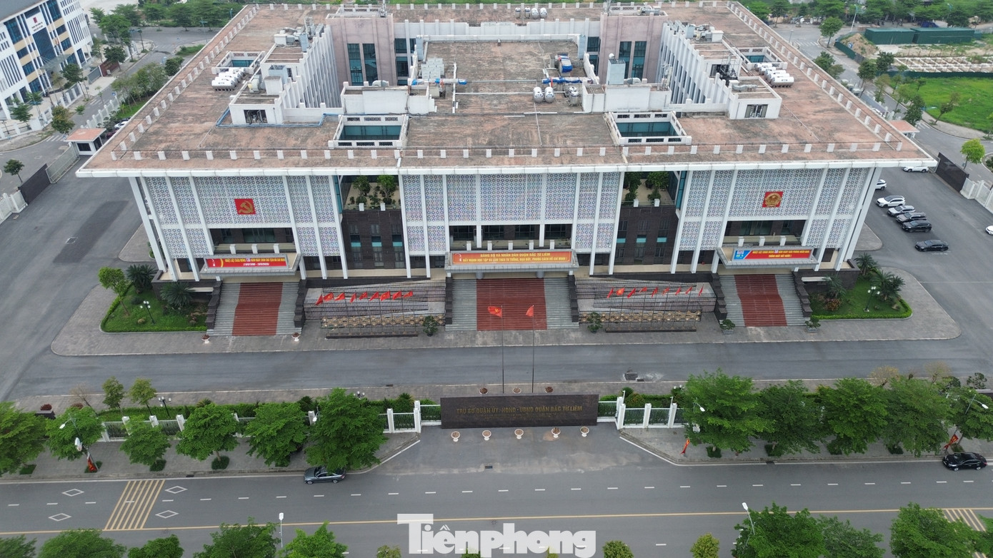 Tại Kỳ họp thứ 22, được tổ chức ngày 29/4, HĐND TP. Hà Nội đã thông qua Nghị quyết sắp xếp các đơn vị hành chính cấp xã trên địa bàn Hà Nội. Theo đó, sau sắp xếp, thành phố sẽ có 126 xã, phường giảm 400 xã, phường so với hiện nay.