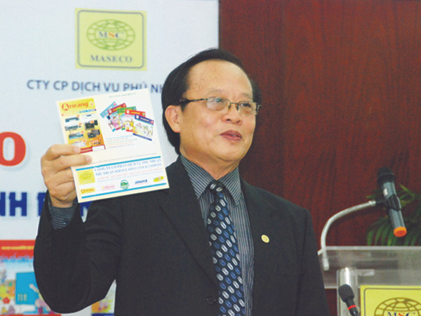 Tiến sĩ Vũ Mạnh Chu giới thiệu bộ sách “Truyện tranh bản quyền” 