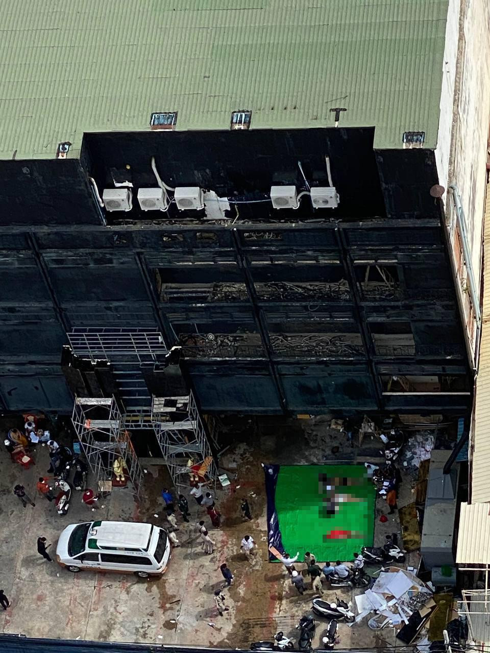 Hiện trường tòa nhà bị cháy. (Ảnh: Khmer Times)