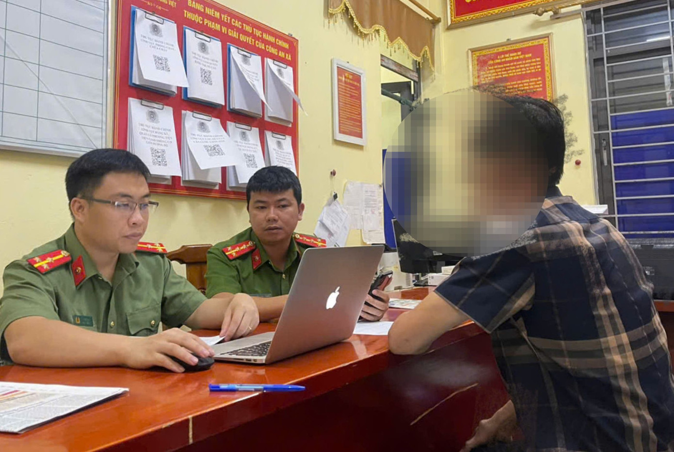 Cơ quan Công an làm việc với người đưa tin sai sự thật về vỡ đê.