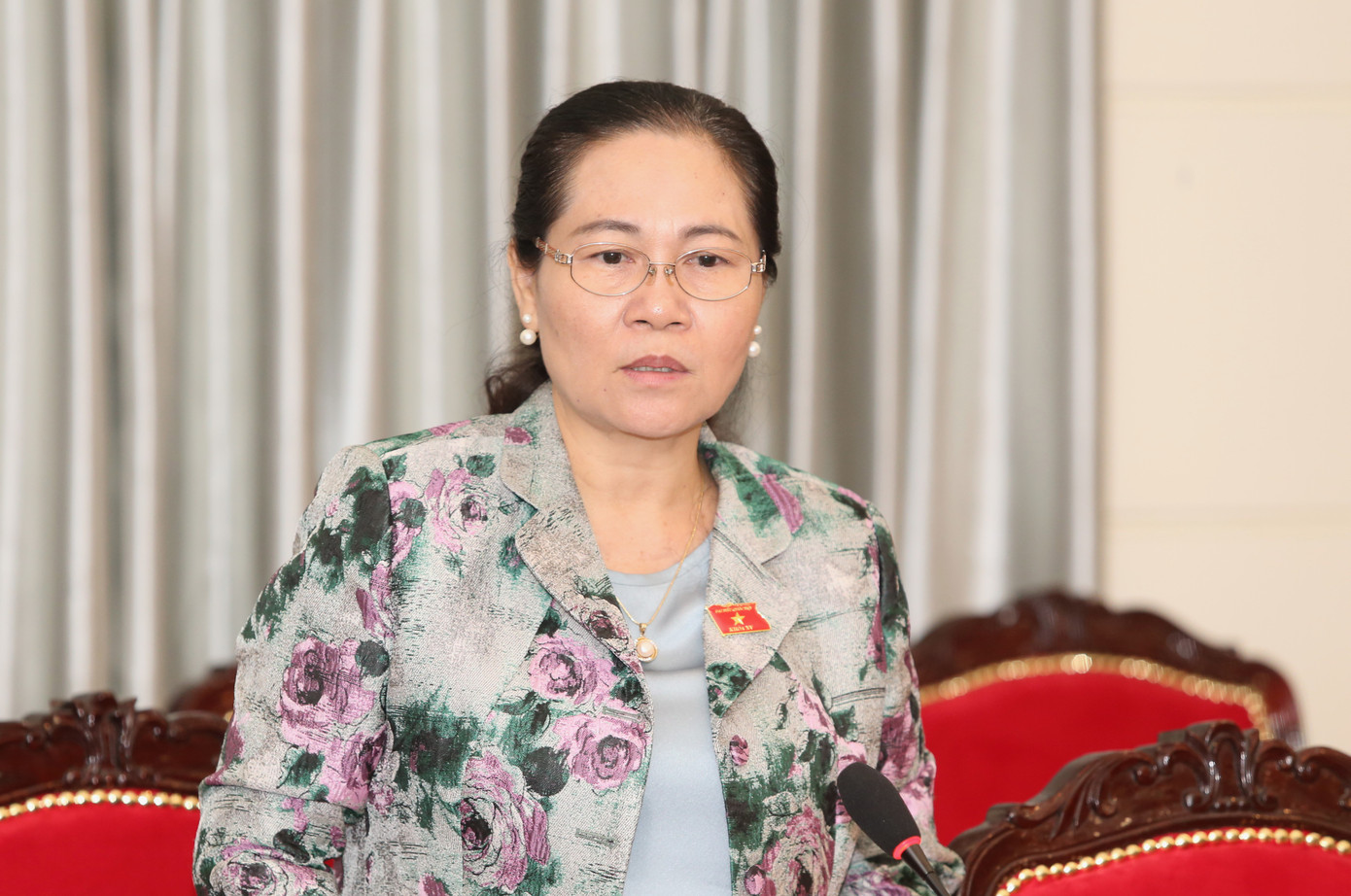 Chủ tịch HĐND TPHCM Nguyễn Thị Lệ nêu ý kiến.