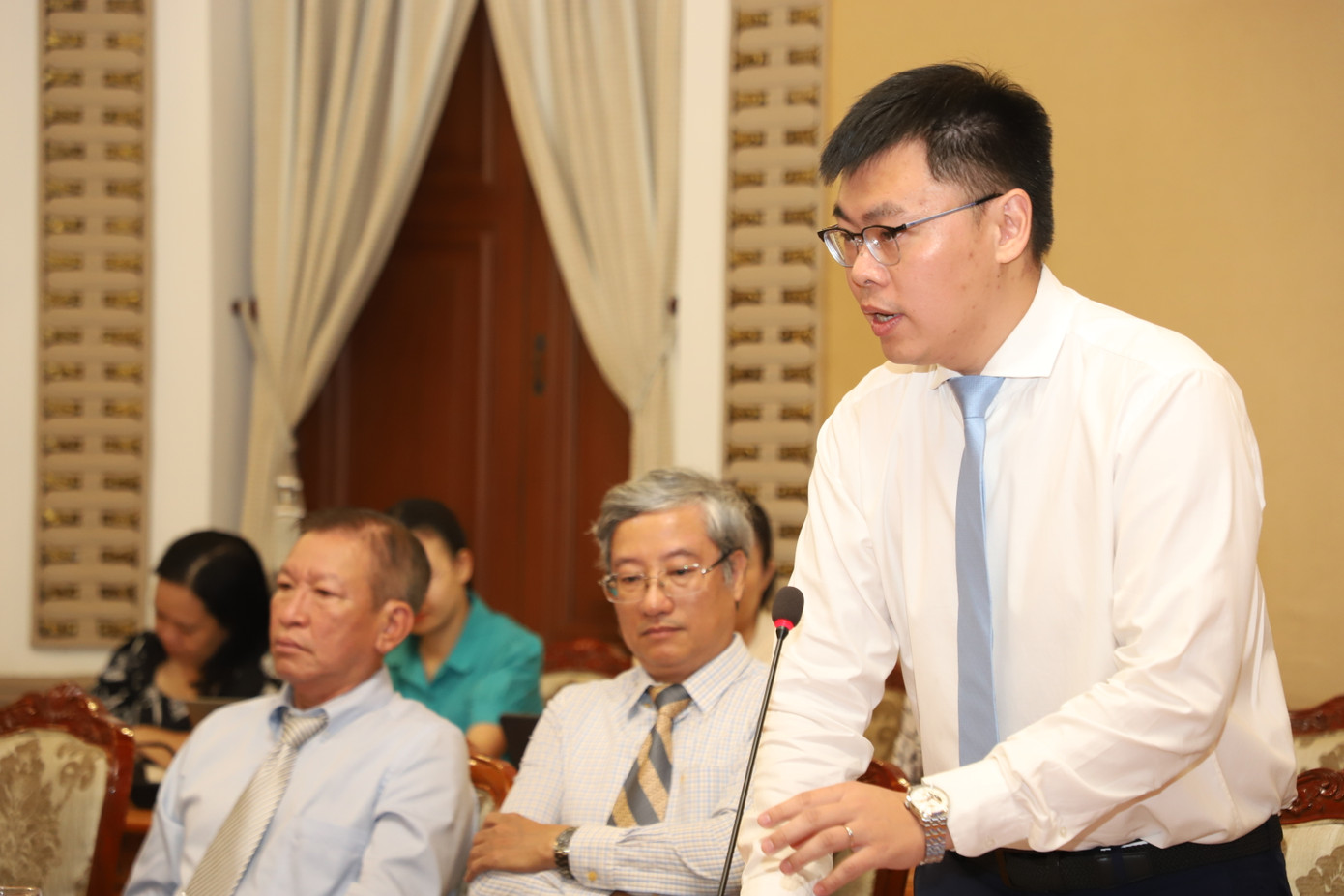 TS. Trương Minh Huy Vũ hứa tiếp tục đẩy mạnh xây dựng, kết nối nguồn lực của viện. Ảnh: Ngô Tùng