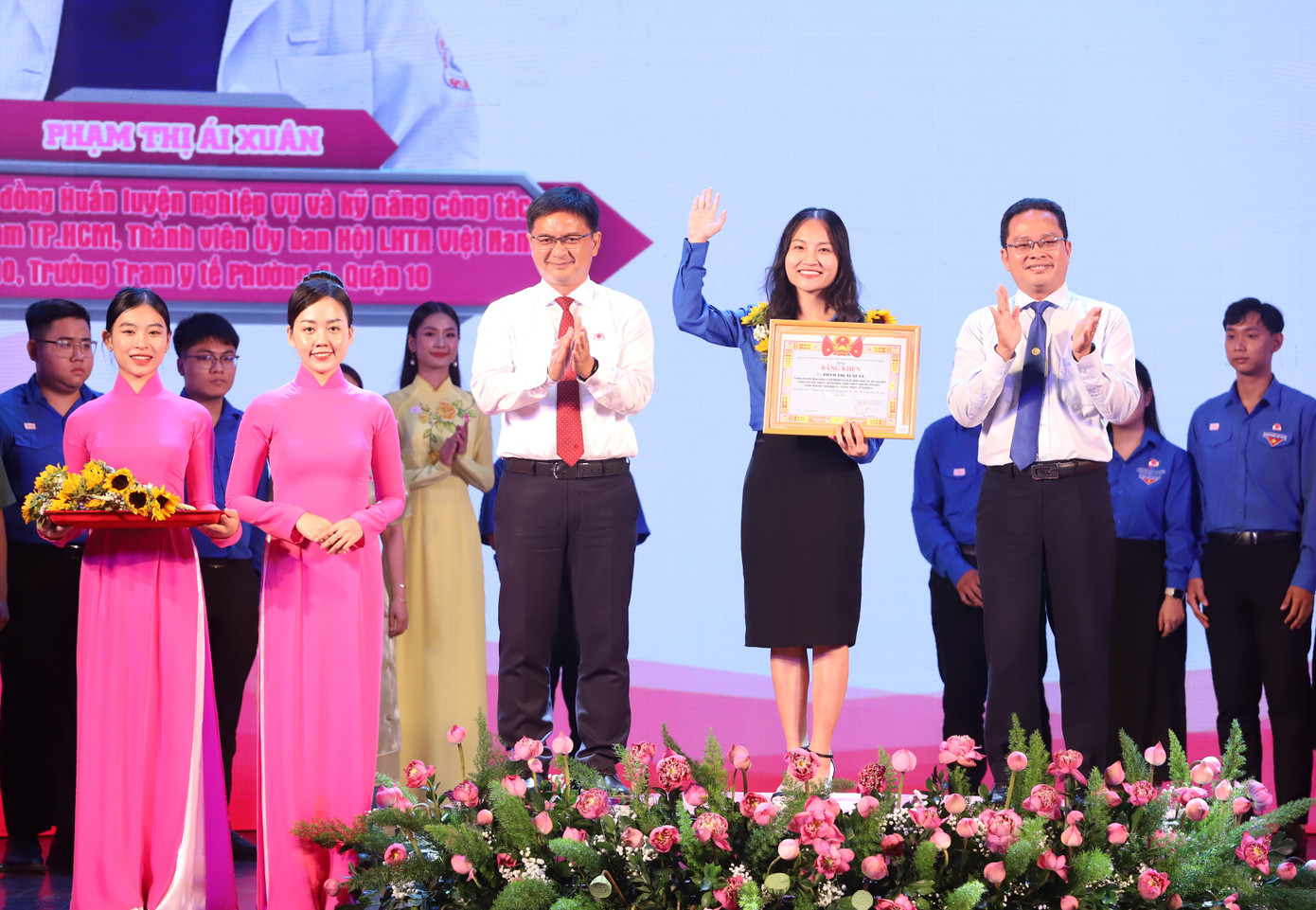 Mỗi một cá nhân đã thực hiện việc học tập, làm theo tấm gương của Bác bằng những việc làm thiết thực, hiệu quả tùy theo chuyên môn, nhiệm vụ của mình.