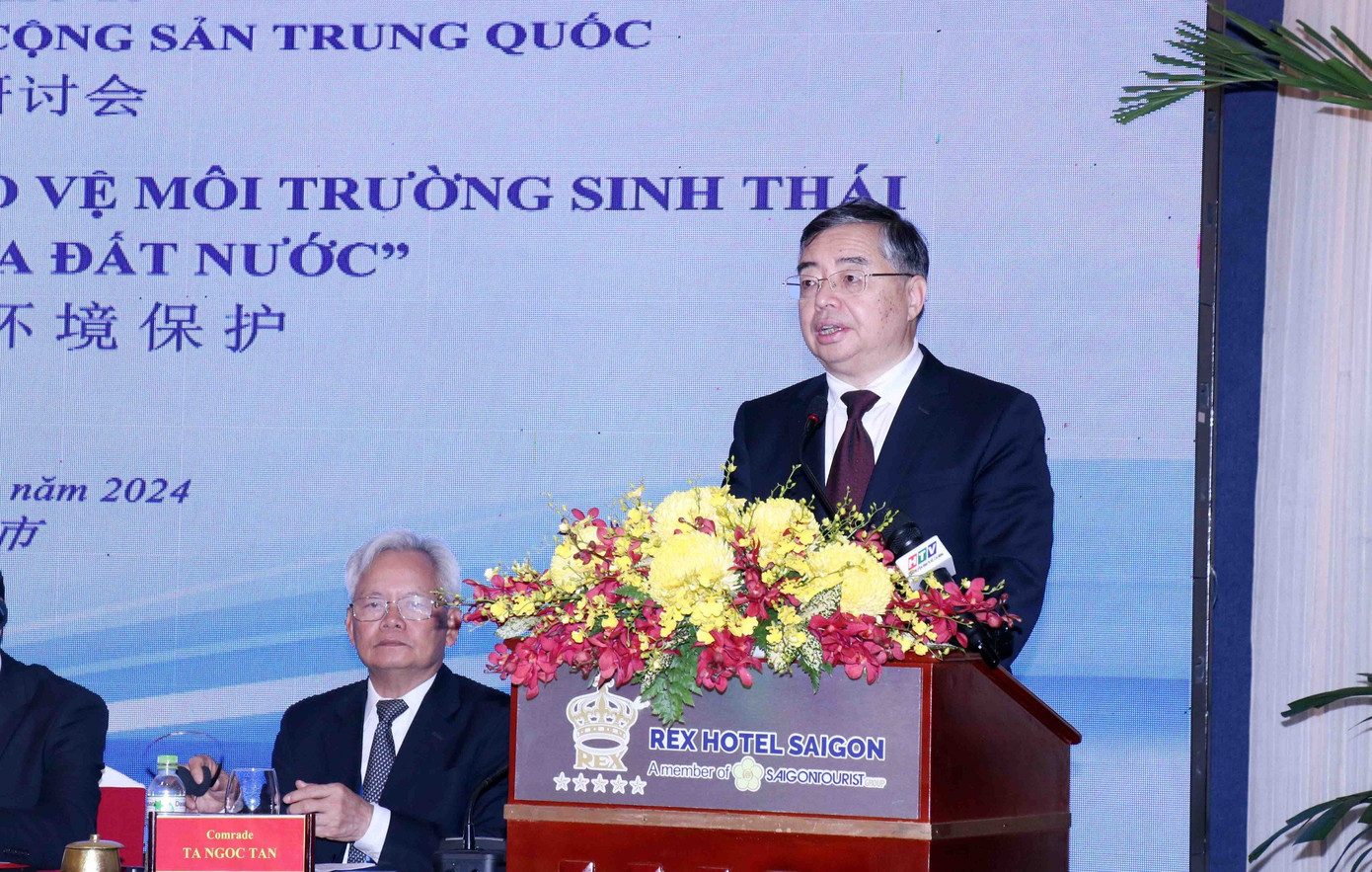 Ông Lý Thư Lỗi phát biểu tại hội thảo. Ảnh: TTXVN