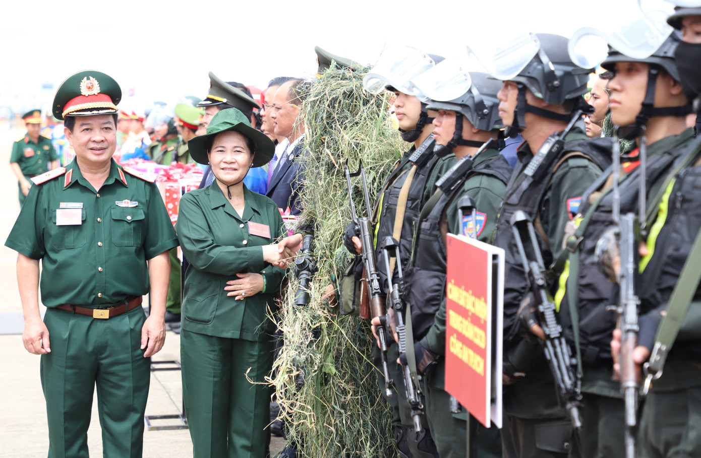 Quân khu 7 là địa bàn chiến lược của cả nước về chính trị, kinh tế, văn hóa, xã hội và đặc biệt là quốc phòng - an ninh.