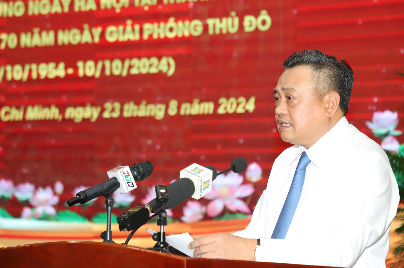 Chủ tịch UBND TP. Hà Nội Trần Sỹ Thanh phát biểu tại buổi lễ.