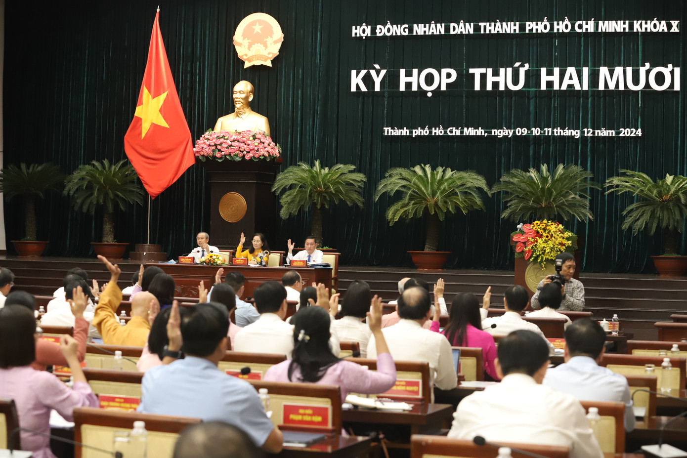 HĐND TPHCM thông qua một số chính sách quan trọng tại Kỳ họp thứ 20. Ảnh: Ngô Tùng