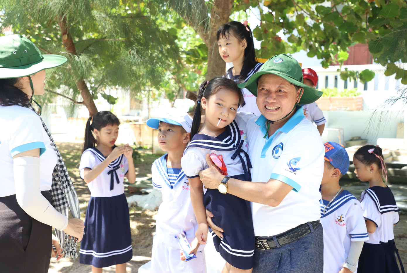 Cuối tháng 4, đầu tháng 5 vừa qua, có dịp tham gia Hành trình "Tuổi trẻ vì biển, đảo quê hương" năm 2024, chúng tôi có dịp đến với một số điểm đảo thuộc Quần đảo Trường Sa (tỉnh Khánh Hòa). Ảnh: Ngô Tùng