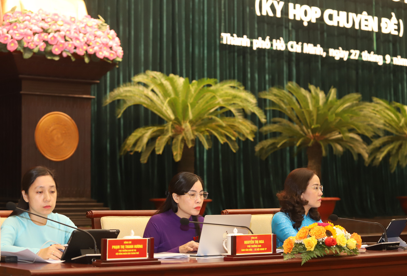 Kỳ họp chuyên đề HĐND TPHCM quyết định nhiều vấn đề quan trọng. Kỳ họp chuyên đề HĐND TPHCM quyết định nhiều vấn đề quan trọng.