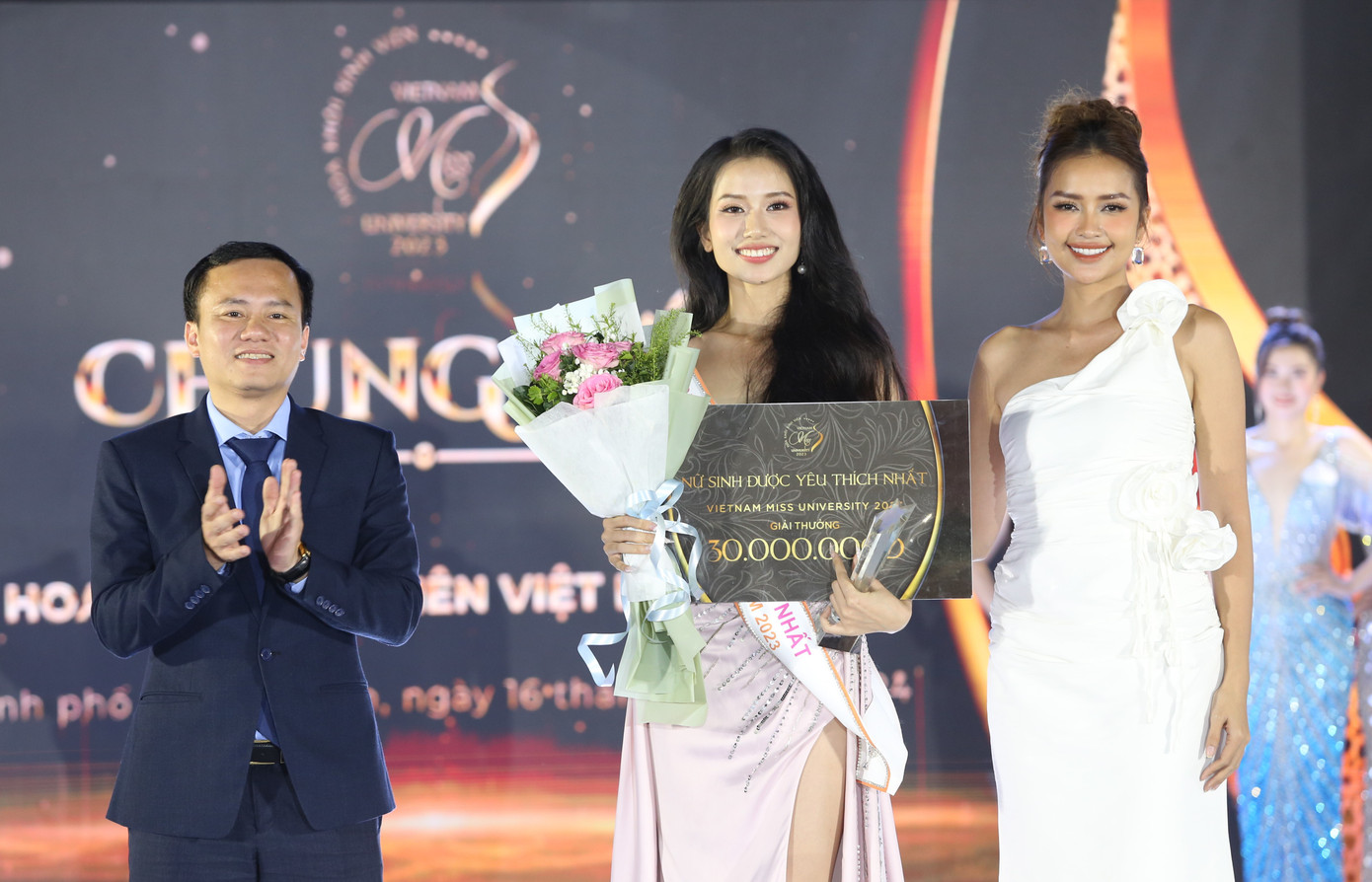 Với chủ đề “Vẻ đẹp của sự thông minh”, cuộc thi Hoa khôi Sinh viên Việt Nam 2023 do Cổng tri thức Thánh Gióng và Trung tâm Hỗ trợ và phát triển Sinh viên Việt Nam phối hợp Công ty Cổ phần Tập đoàn FCF tổ chức, hướng tới mục tiêu tìm kiếm, tôn vinh vẻ đẹp trí tuệ, tài năng, duyên dáng và năng động của nữ sinh viên Việt Nam. Báo Tiền Phong là đơn vị bảo trợ thông tin cuộc thi.