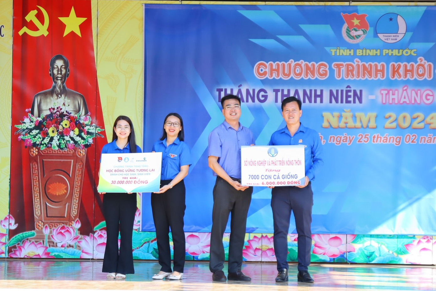 Lãnh đạo Tỉnh Đoàn Bình Phước tiếp nhận các nguồn lực triển khai công tác an sinh xã hội trên địa bàn.