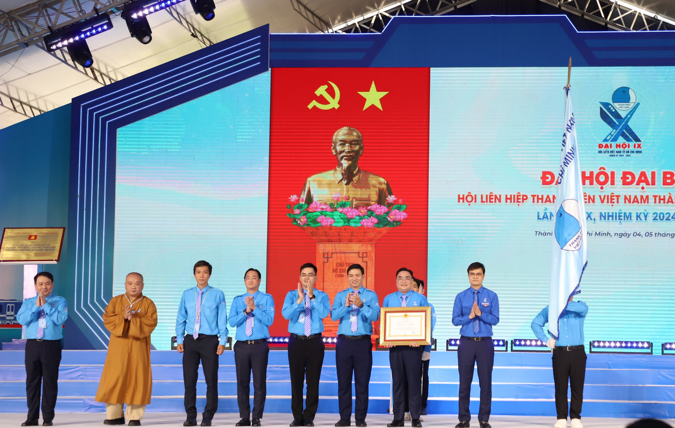 Tại Đại hội, Hội LHTN Việt Nam TPHCM đã vinh dự đón nhận Huân chương Lao động hạng Ba của Chủ tịch nước vì đã có thành tích xuất sắc trong công tác tổ chức, triển khai thực hiện các chiến dịch tình nguyện hè của thanh niên thành phố, góp phần vào sự nghiệp xây dựng chủ nghĩa xã hội và bảo vệ Tổ quốc. Cùng với đó, nhiều tập thể, cá nhân khác cũng đón nhận các khen thưởng quý báu của Thủ tướng Chính phủ, Trung ương Đoàn, Trung ương Hội LHTN Việt Nam, UBND TPHCM.