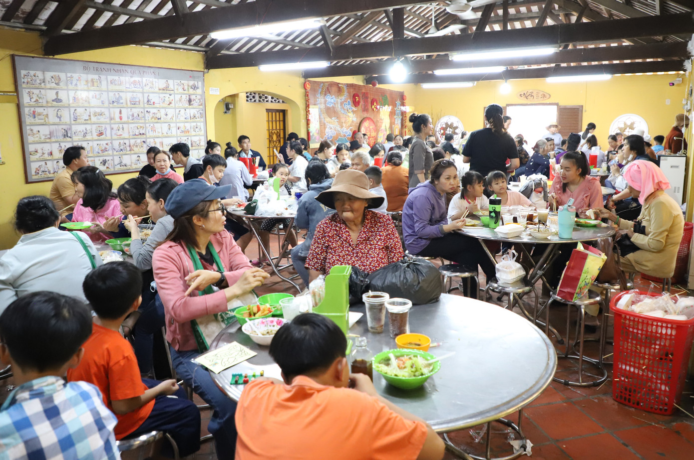 Theo Thượng tọa trụ trì Nhựt An: "Điều nhận được là mình thấy có phước. Đây là niềm vui, hạnh phúc lớn nên tôi cố gắng làm. Các phật tử, sinh viên cũng yêu thích hoạt động này". Theo Thượng tọa trụ trì Nhựt An: "Điều nhận được là mình thấy có phước. Đây là niềm vui, hạnh phúc lớn nên tôi cố gắng làm. Các phật tử, sinh viên cũng yêu thích hoạt động này".