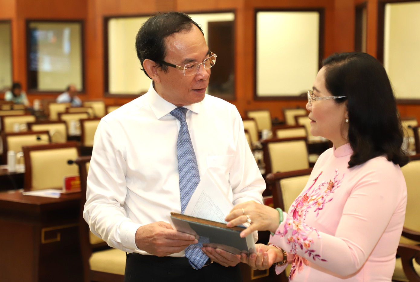 Bí thư Thành ủy TPHCM Nguyễn Văn Nên dự kỳ họp. Ảnh: Ngô Tùng