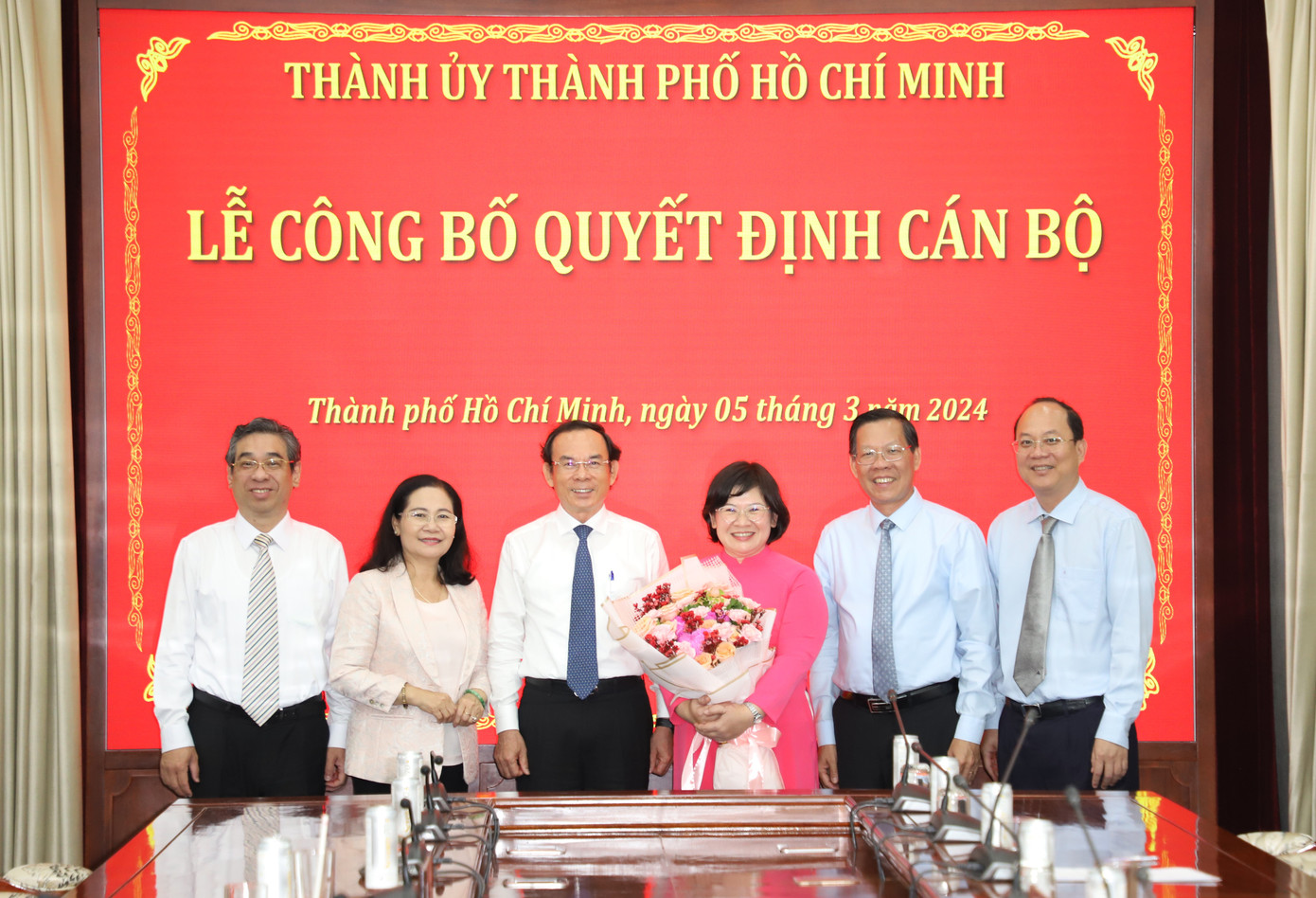 Thành ủy TPHCM chú trọng công tác điều động, luân chuyển cán bộ. Ảnh: Ngô Tùng