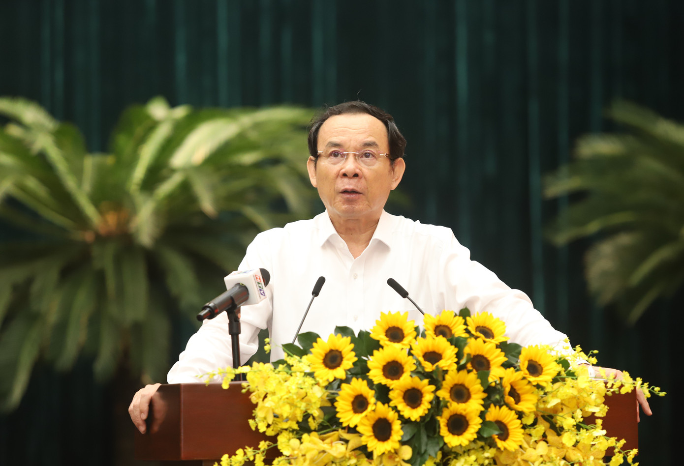 Bí thư Thành ủy TPHCM Nguyễn Văn Nên. Ảnh: Ngô Tùng