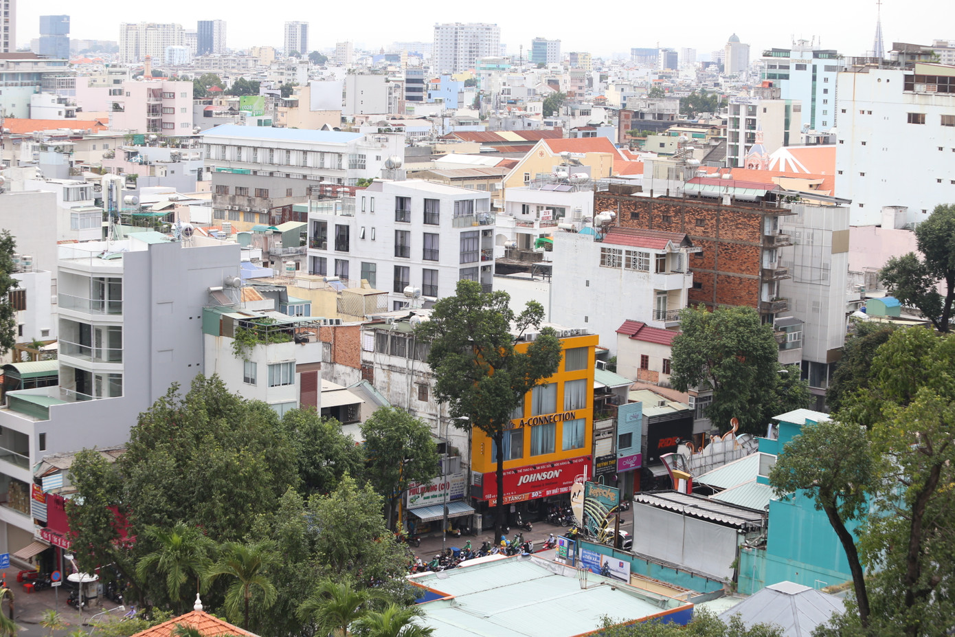 TPHCM sắp xếp các đơn vị hành chính cấp huyện, xã đảm bảo theo quy định của Trung ương, đồng thời cũng dựa trên những tiêu chí đặc thù của địa phương. Ảnh: Ngô Tùng