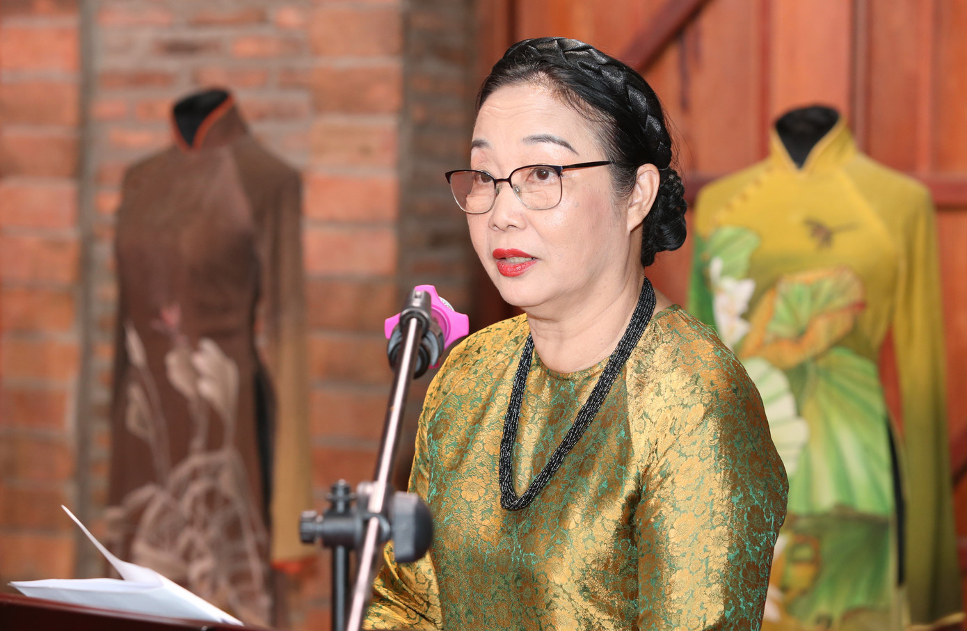 Giám đốc Bảo tàng Áo dài Huỳnh Ngọc Vân. Ảnh: Ngô Tùng.