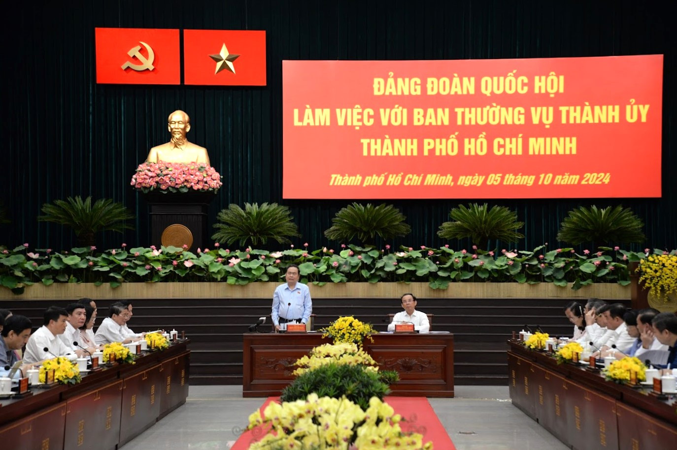 Chủ tịch Quốc hội Trần Thanh Mẫn phát biểu định hướng buổi làm việc. Ảnh: H.K