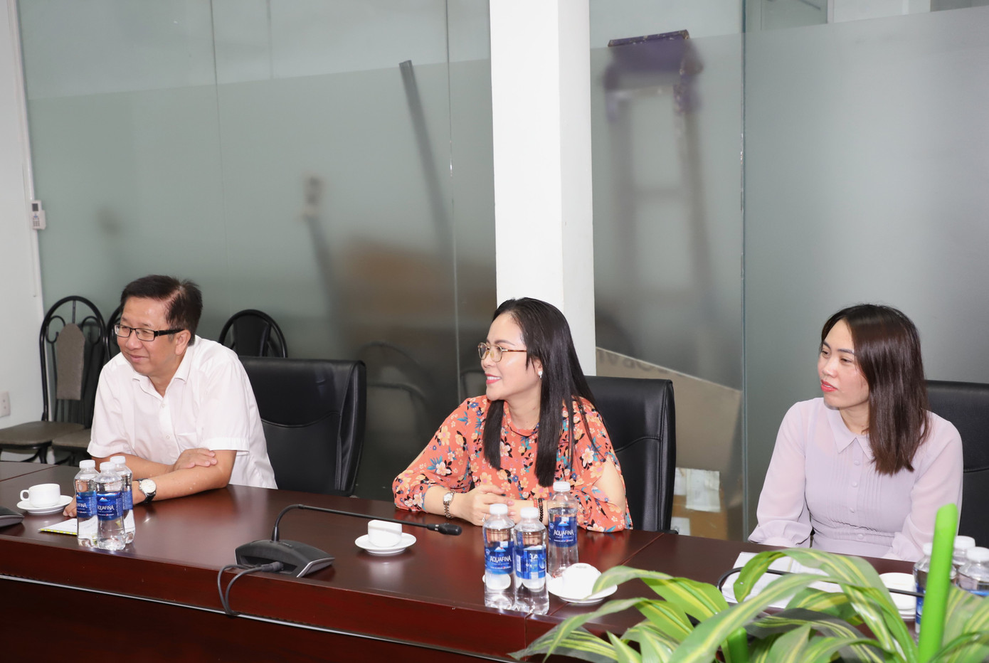 Phó trưởng ban Tuyên giáo Thành ủy TPHCM Phạm Đức Hải dành nhiều thời gian trò chuyện, chia sẻ với đại diện báo Tiền Phong về những câu chuyện nghiệp vụ.