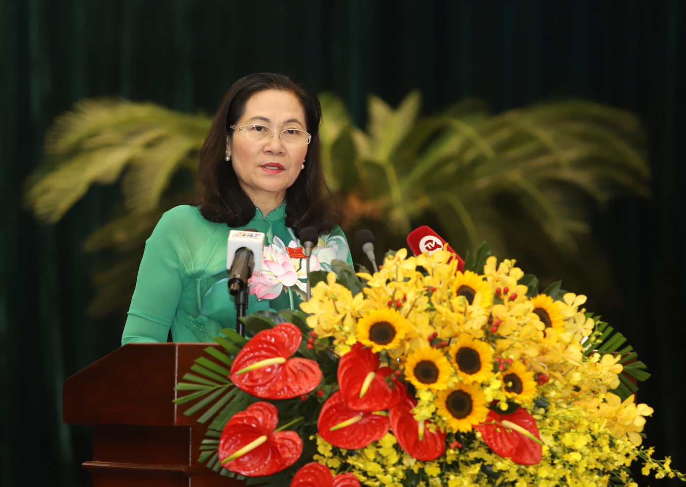 Chủ tịch HĐND TPHCM Nguyễn Thị Lệ phát biểu bế mạc kỳ họp. Ảnh: Ngô Tùng Chủ tịch HĐND TPHCM Nguyễn Thị Lệ phát biểu bế mạc kỳ họp. Ảnh: Ngô Tùng