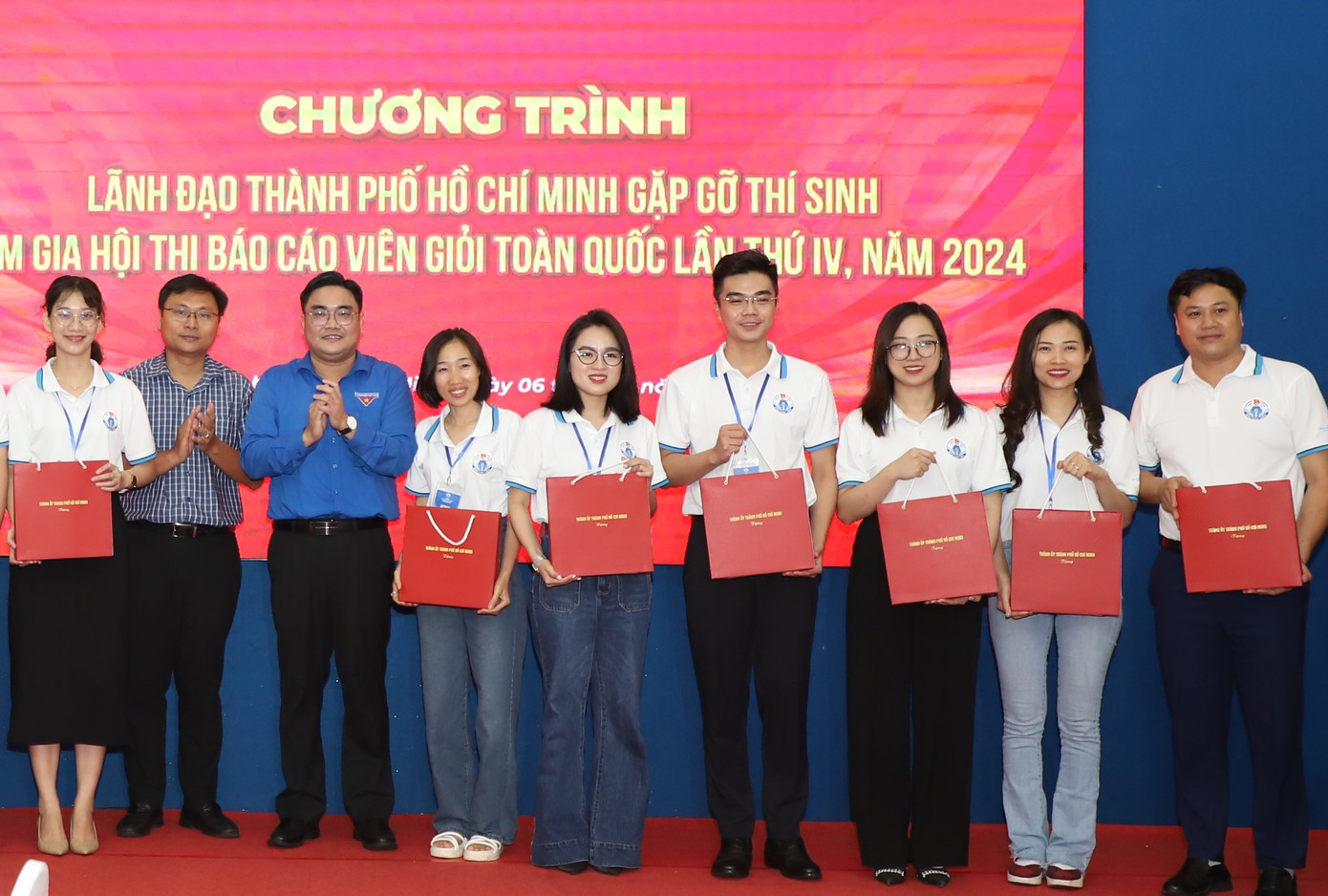 Tham dự hội thi, các bạn trẻ khắp cả nước có dịp bồi dưỡng, học hỏi những kinh nghiệm tuyên truyền, lý luận thực tiễn bổ ích, sinh động, đồng thời cùng tham gia đóng góp cho cộng đồng.