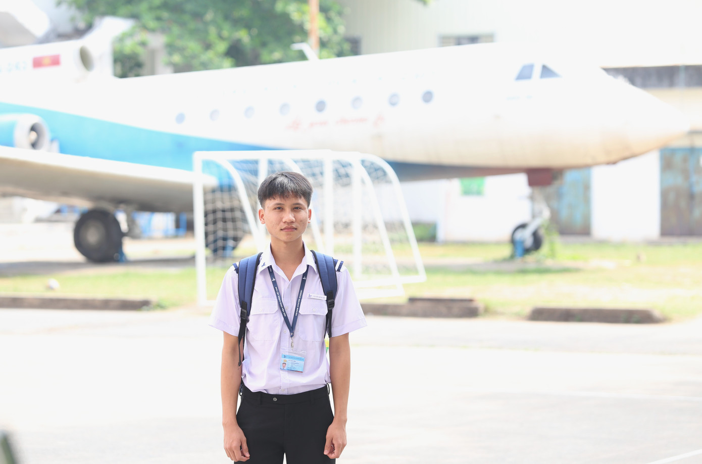 Dù vậy, chàng trai giàu nghị lực vẫn đau đáu niềm khát khao với bầu trời. Do đó cậu chọn học ngành Quản lý hoạt động bay để giảm gánh nặng học phí, đồng thời tiếp tục nối dài khát khao gián tiếp điều khiển những chú "chim sắt". Định hướng trở thành một kiểm soát viên không lưu trong tương lai, thời gian qua, Minh Thể tích cực trau dồi ngoại ngữ cùng các kiến thức chuyên môn để dần đến gần với ước mơ.