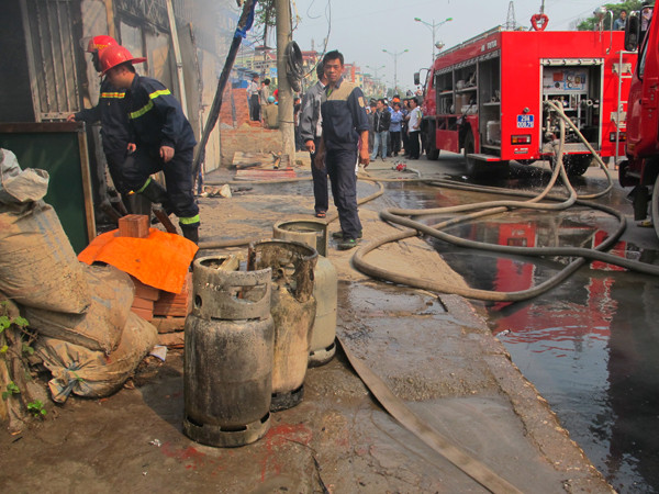 Rất may, vụ hỏa hoạn không gây thiệt hại về người. Rất may, vụ hỏa hoạn không gây thiệt hại về người