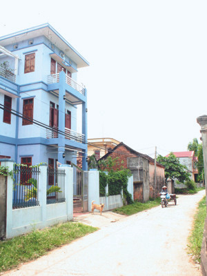 Nhiều ngôi nhà cao tầng mọc lên ở Tam Dị