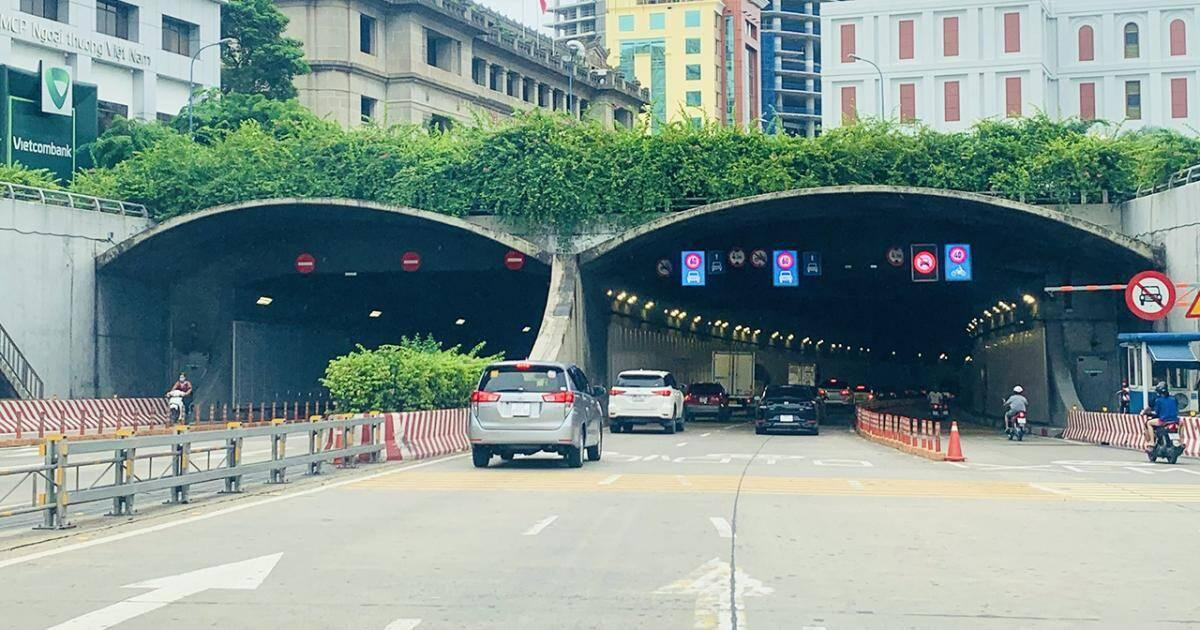 Hầm Thủ Thiêm là công trình hầm vượt sông có quy mô hiện đại nhất Đông Nam Á được đưa vào khai thác từ năm 2011 Hầm Thủ Thiêm là công trình hầm vượt sông có quy mô hiện đại nhất Đông Nam Á được đưa vào khai thác từ năm 2011