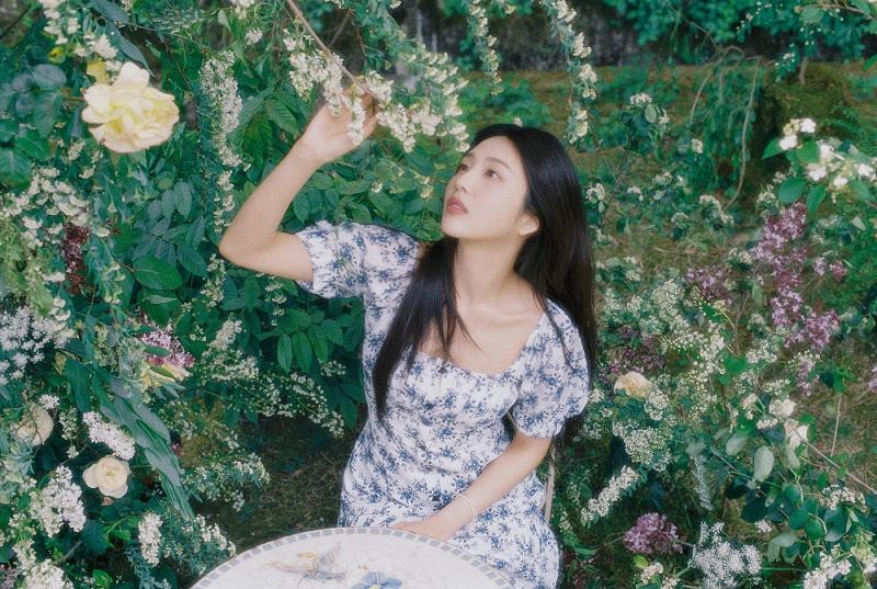 Tuy không có bài hát mới, nhưng Hello vẫn sẽ thỏa mãn được bất kỳ ai tìm đến âm nhạc của Joy.