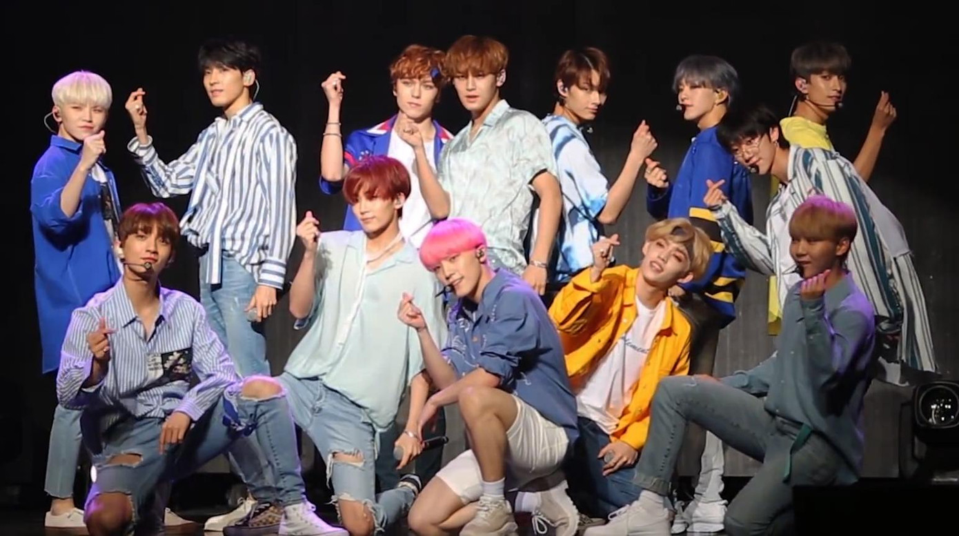SEVENTEEN cũng không kém cạnh trong lần đầu góp mặt tại đề cử BBMAs.