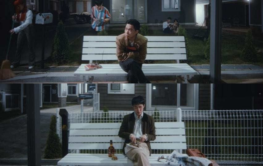 Trên chiếc ghế của mình, Zion.T và Chanhyuk đã bỏ qua những tiêu chuẩn của xã hội để được sống theo cách mình mong muốn.