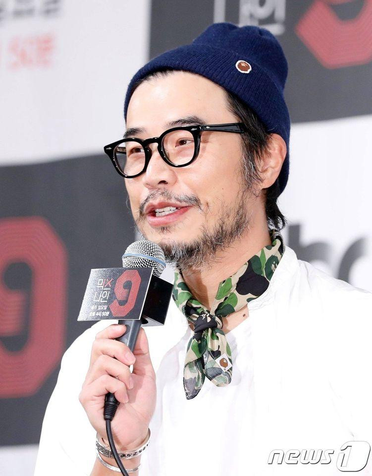 PD Han Dong Chul sẽ là chìa khóa đưa My Teenage Girl vượt mặt Produce? PD Han Dong Chul sẽ là chìa khóa đưa My Teenage Girl vượt mặt Produce?