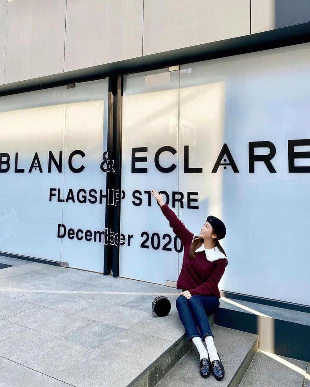 BLANC & ECLARE là thương hiệu "con cưng" của Jessica Jung. BLANC & ECLARE là thương hiệu "con cưng" của Jessica Jung.