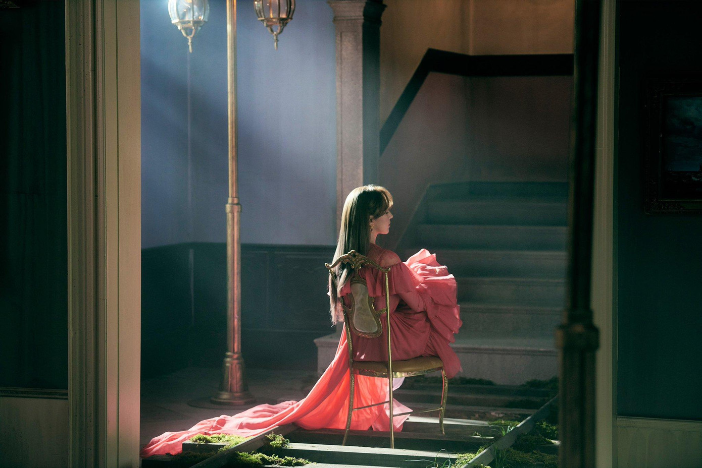 Like Water lãng mạn, sâu lắng và đẹp như một áng thơ.