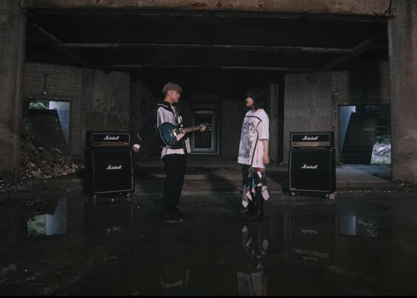 Sam Kim và Suhyun tỏa sáng trên sân khấu của riêng mình.