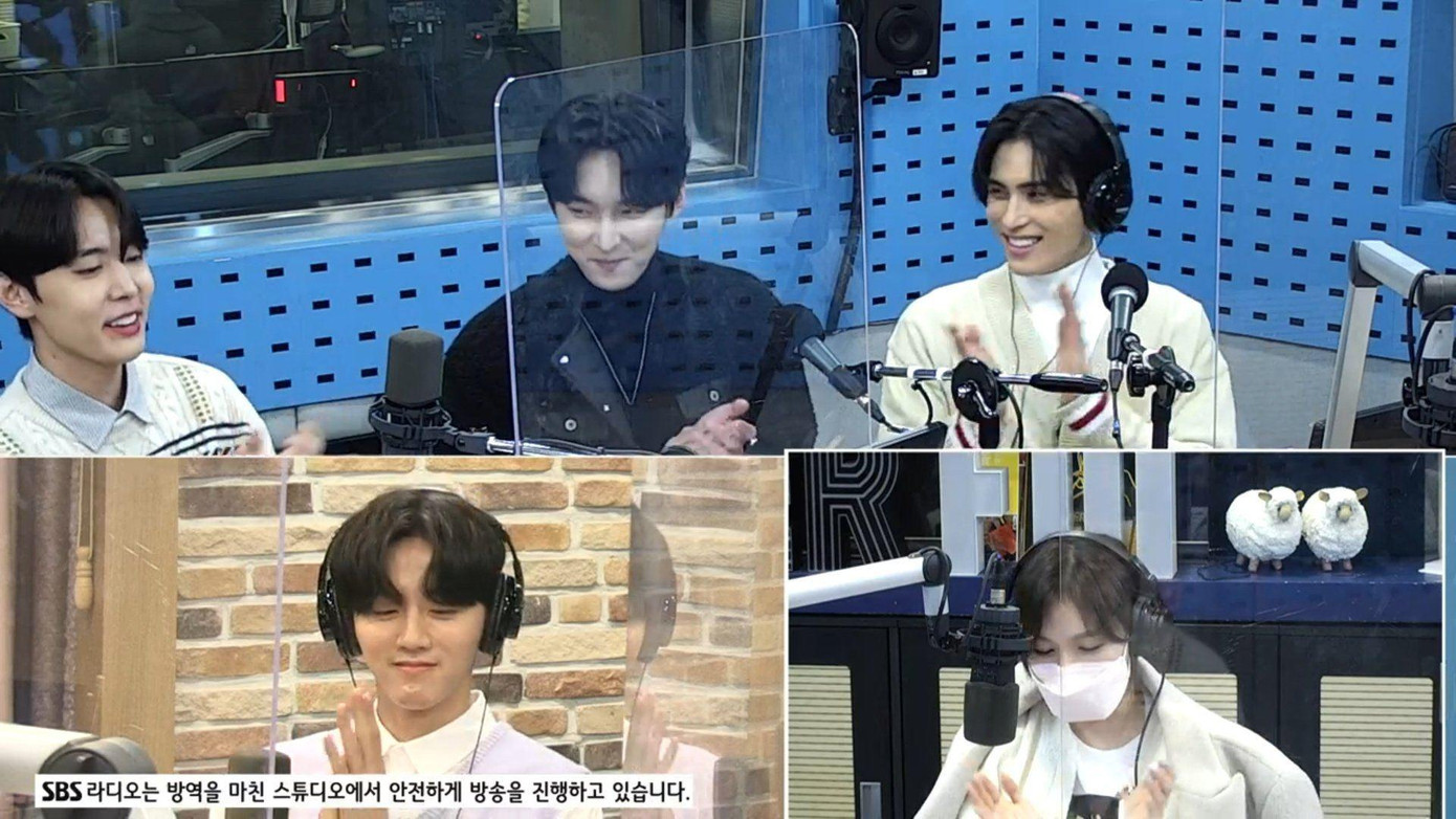 4 thành viên SF9 không đeo khẩu trang khi tham gia Wendy’s Youngstreet Radio.