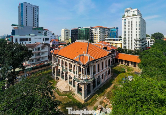 Căn biệt thự của bà Trương Mỹ Lan